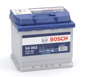 Аккумулятор автомобильный Bosch S4 Silver 52 R