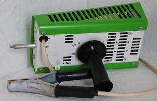 Аксессуары для аккумуляторов Нагрузочно-диагностическая вилка H-2001 Аксессуары для аккумуляторов Нагрузочно-диагностическая вилка H-2001